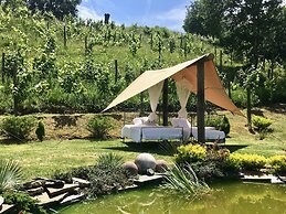 Carmo's Boutique Hotel