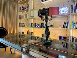 Carmo's Boutique Hotel