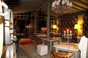 Carmo's Boutique Hotel