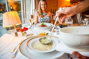 Carmo's Boutique Hotel