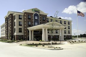 Holiday Inn Express Hotel & Suites Marion Northeast by IHG