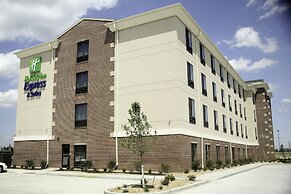Holiday Inn Express Hotel & Suites Marion Northeast by IHG