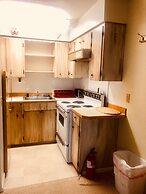 Driftwood Inn and Seaside Lodges