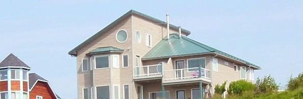 Driftwood Inn and Seaside Lodges