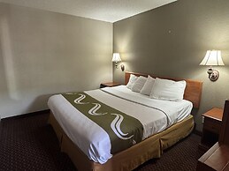 Rodeway Inn & Suites South of Fiesta Park