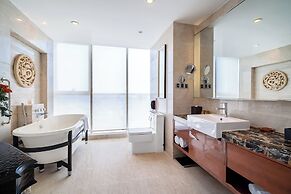Crowne Plaza Zhenjiang by IHG