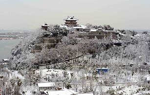 Crowne Plaza Zhenjiang by IHG