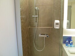 Holiday Inn Express Kowloon East, an IHG Hotel