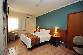 Hotel Riviera Araçatuba