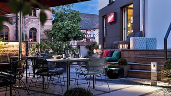 Zeller Hotel & Restaurant