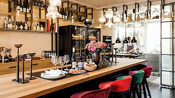 Zeller Hotel & Restaurant