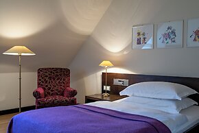 Zeller Hotel & Restaurant