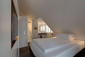 Zeller Hotel & Restaurant