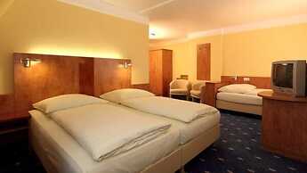 Hotel Astro
