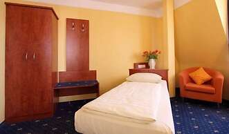 Hotel Astro