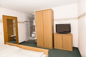 Hotel Roeb