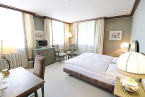 Hotel Drachenburg & Waaghaus