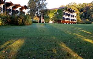 Marina Hotel
