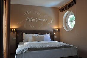 Hotel TraumVogel