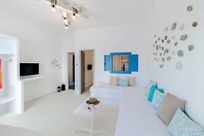 Colosseo Studios & Apartments