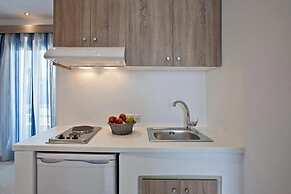 Colosseo Studios & Apartments