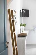 Colosseo Studios & Apartments