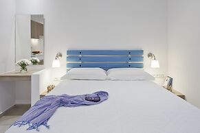 Colosseo Studios & Apartments