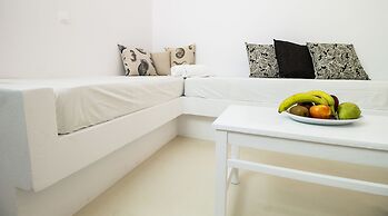 Colosseo Studios & Apartments