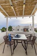 Colosseo Studios & Apartments