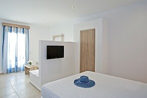 Colosseo Studios & Apartments