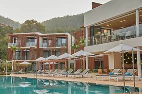 The Club Cala San Miguel Hotel Ibiza, Curio Collection by Hilton