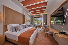 Cala San Miguel Ibiza Resort, Curio Collection by Hilton
