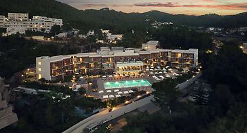 Cala San Miguel Ibiza Resort, Curio Collection by Hilton