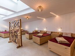 Alpenhotel Karwendel - Adults Only