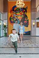 Rose Aqua Park Hotel