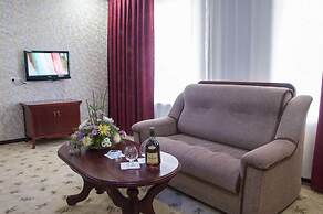 Golden Valley Hotel