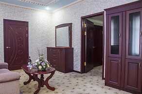 Golden Valley Hotel