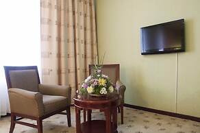 Golden Valley Hotel