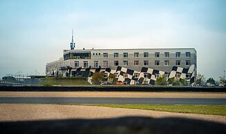Hotel Motorsport Arena