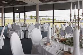 Hotel Motorsport Arena
