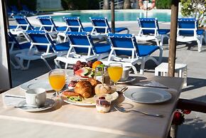 Alcudia Beach Apartments