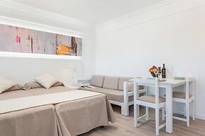 Alcudia Beach Apartments