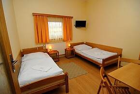 AKÁT Pension & Apartments