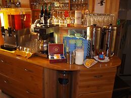 AKÁT Pension & Apartments