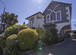 Amross Court Motor Lodge