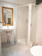 Hotel Waterloo & Backpackers