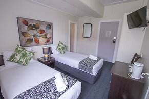 Hotel Waterloo & Backpackers