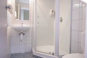 Hotel Waterloo & Backpackers