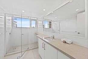 Southern Cross Beachfront Holiday Apartments