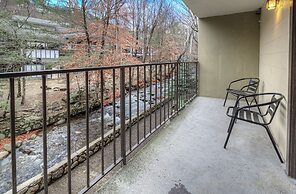Brookside Lodge